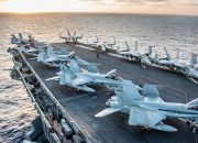 Dua Pesawat Militer AS Jatuh di Laut China Selatan