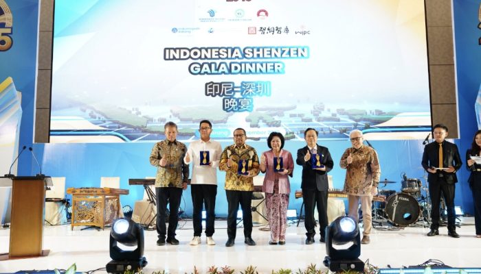 Kastaf Kepresidenan Qodari Optimistis KEK Batang Dorong Buka Lapangan Kerja*